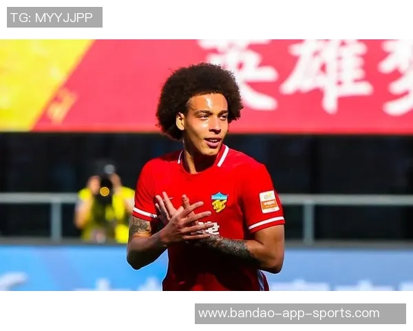 奥卡卡回忆两次接近加盟AC米兰遗憾错失2016年欧洲杯机会