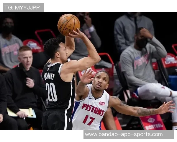 何文炜关键时刻表现出色全场贡献10分6板6助3断助力球队胜利